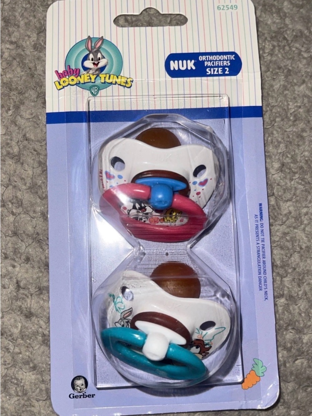 Gerber NUK Orthodonic Pacifier Size 1  6-18 Months Vtg 1997 Looney Tunes